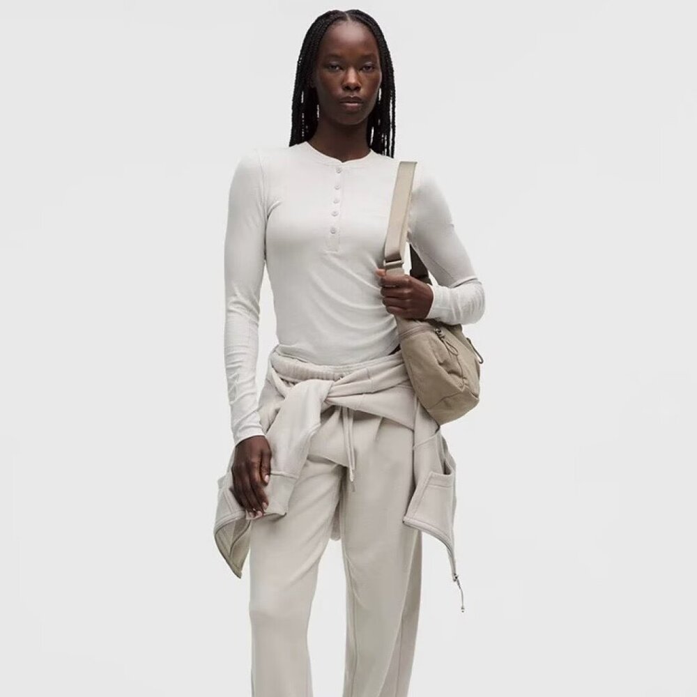 Lululemon Versatile & Casual "Naked Feel" Slim-Fit Long-Sleeve Base Layer